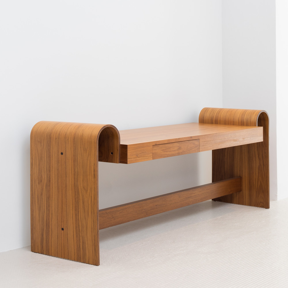 | ESPASSO Desk ON